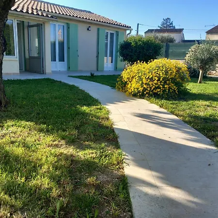 Villa Césarine 4 étoiles, 8 Pers, 4 Chambres, Piscine Privée, Poolhouse, Clim Saint-Paul-les-Fonts