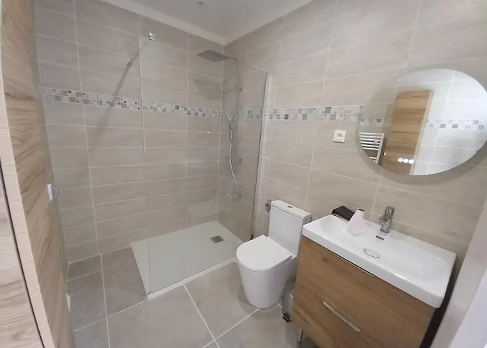 Cesarine 4 Etoiles, 8 Pers, 4 Chambres, Piscine Privee, Poolhouse, Clim וילה *
