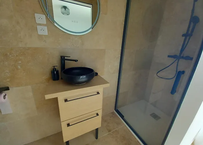 Cesarine 4 Etoiles, 8 Pers, 4 Chambres, Piscine Privee, Poolhouse, Clim فيلة